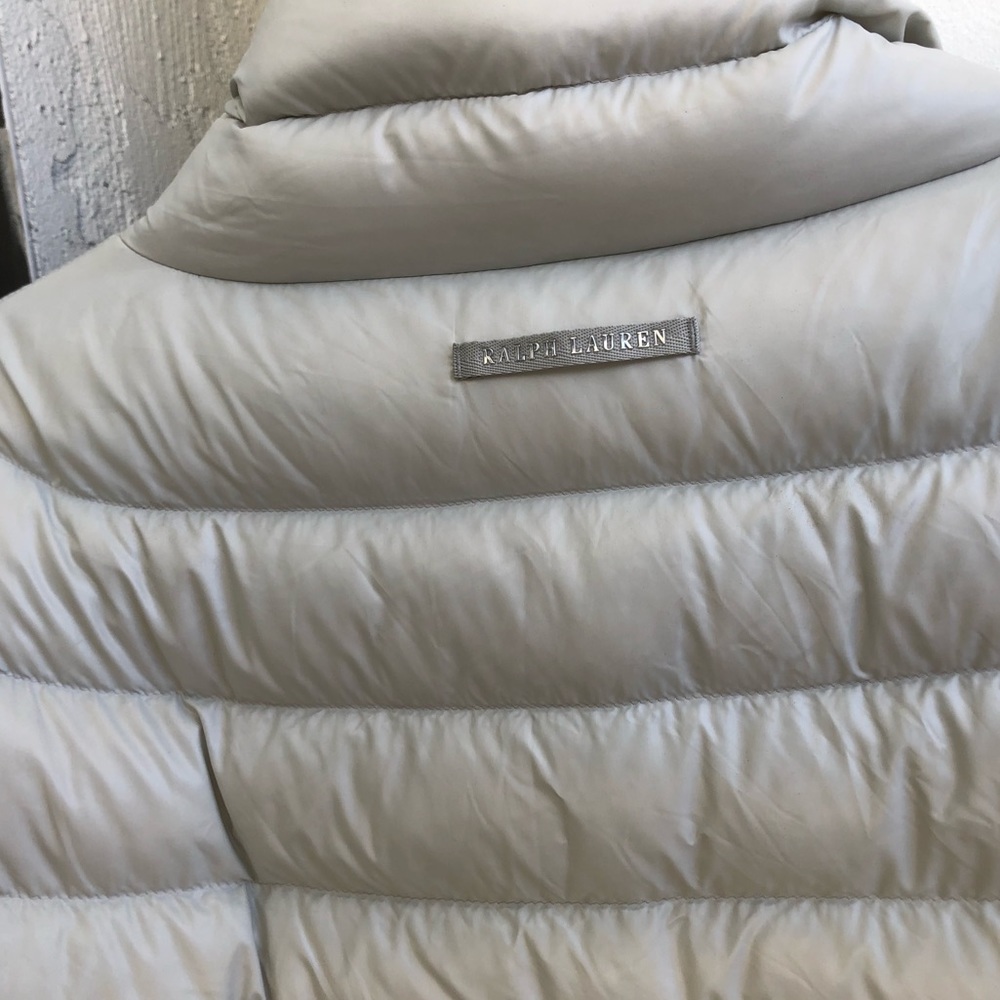 Ralph Lauren Light Gray Puffer Jacket - Picture 3 of 3